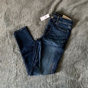 NWT American Eagle Hi-Rise Jegging